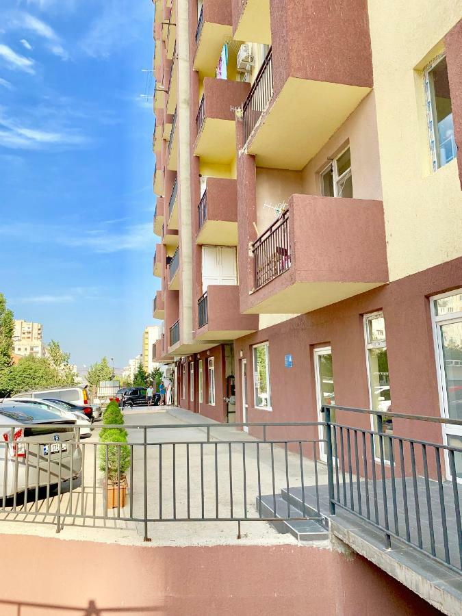 Apartamento Tomaso Tiflis Exterior foto