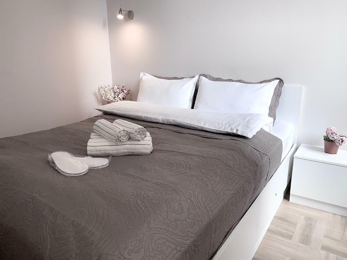 Apartamento Tomaso Tiflis Exterior foto