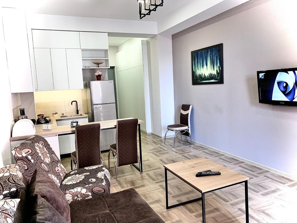 Apartamento Tomaso Tiflis Exterior foto